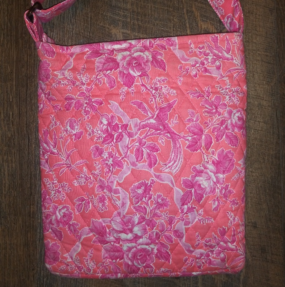 VERA BRADLEY MINI HIPSTER BAG "RETIRED PRINT" - Picture 8 of 8